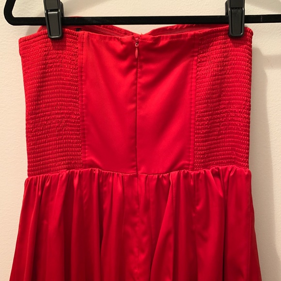 Red silky Guess Strapless dress - Picture 4 of 5